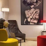 Western Centre Hotel 4*