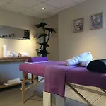 Western Centre Hotel