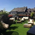 Western Centre 4*