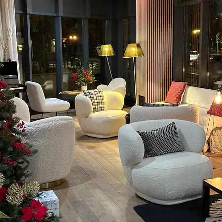 Western Centre 4*
