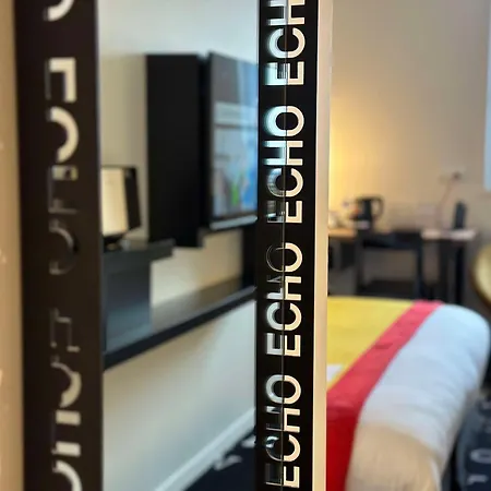 Western Centre Hotel 4*