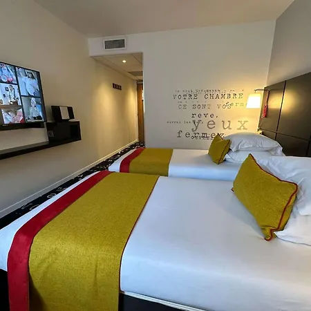 Western Centre 4*