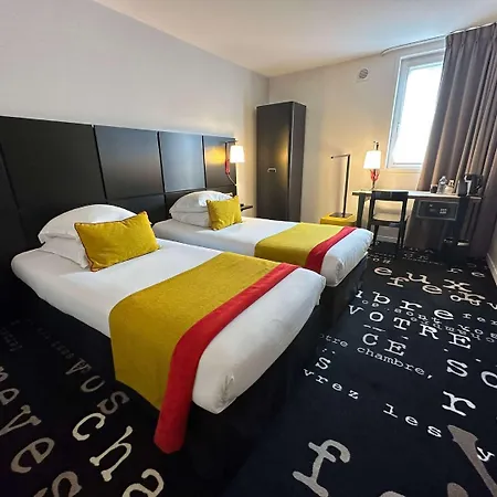 Отель Western Centre