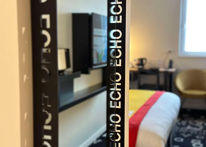 Western Centre Hotell 4*