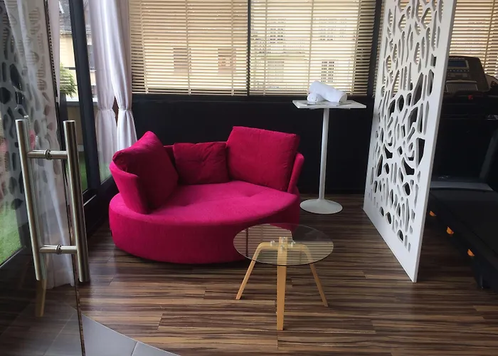 Western Centre Hotell Thionville