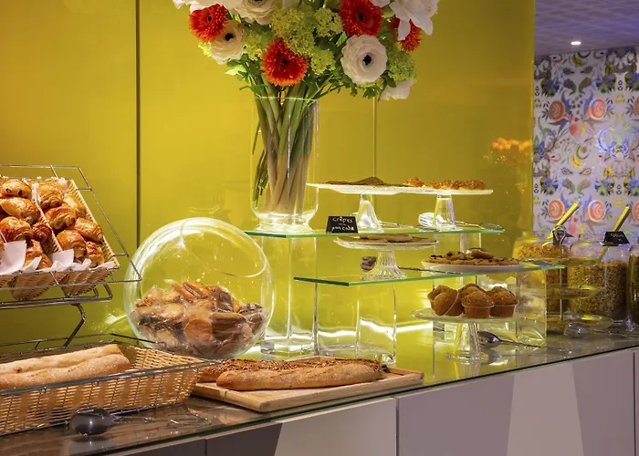 Western Centre Hotell 4*